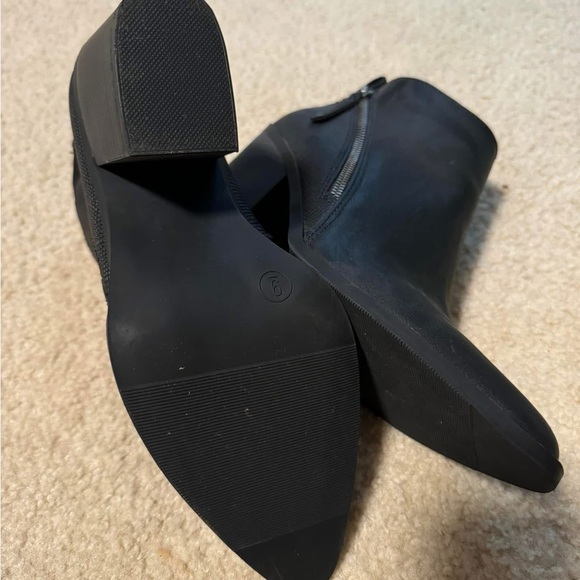 Black Ankle Boots - Picture 2 of 2